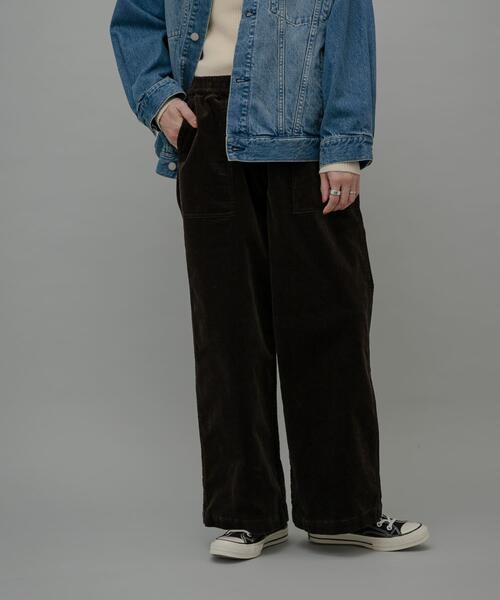 URBAN RESEARCH Sonny Label(アーバンリサーチサニーレーベル)の「コーデュロイベイカーイージーパンツ(その他パンツ・レディース・チャコールグレー/アイボリー/グレー系その他・36/38)」の22枚目の写真