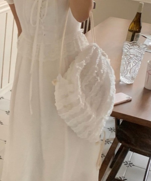 Vini（ヴィニ）の「フリルコンパクトナップザック（バックパック/リュック・レディース・ピンク/アイボリー/ホワイト・FREE）」の9枚目の写真