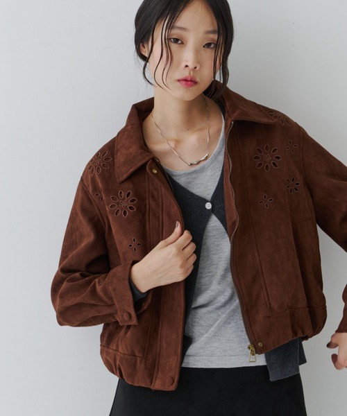 NUJOH(ヌゾ)の「Flower Cutout Suede Jacket / フラワーカットアウト スエードジャケット(ブルゾン・レディース・キャメル/ブラウン・FREE)」の17枚目の写真