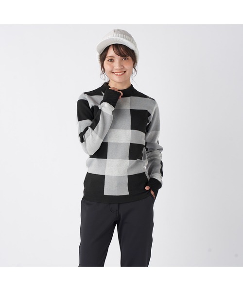 marie claire（マリ・クレール）の「marie claire GOLF マリクレールゴルフ ゴルフウェア チェック柄 長袖 モックネック セーター（ニット/セーター・レディース・ベージュ/ブラック/グレー・M/L/LL）」の5枚目の写真