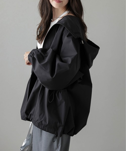 AMELY(エミリー)の「バルーンシルエットマウンテンパーカー(マウンテンパーカー・レディース・ライトベージュ/ブラック/ライトグレー/ブラウン・フリー)」の20枚目の写真