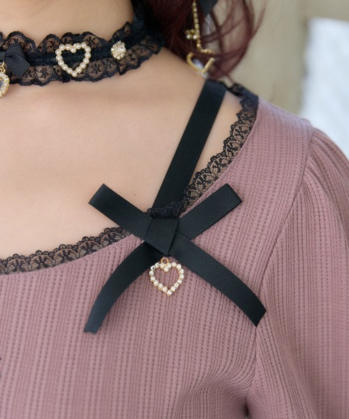 ROJITA（ロジータ）の「デコルテリボンロゴトップス（Tシャツ/カットソー・レディース・ホワイト/ブラック/ピンク・FREE）」の4枚目の写真