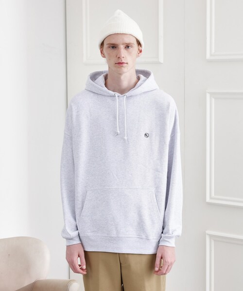 TAKEO KIKUCHI（タケオキクチ）の「◆【LIMITED】ワンポイント刺繍スウェットパーカー（パーカー・メンズ・ブラック/ブルー系その他/ホワイト/ライトグレー/モスグリーン・02/03/04）」の9枚目の写真