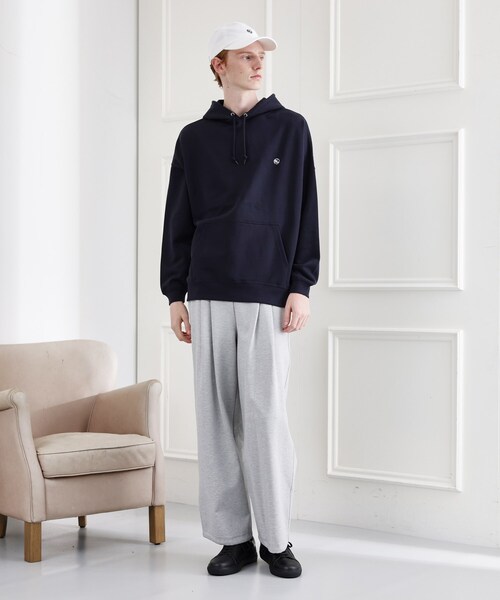 TAKEO KIKUCHI（タケオキクチ）の「◆【LIMITED】ワンポイント刺繍スウェットパーカー（パーカー・メンズ・ブラック/ブルー系その他/ホワイト/ライトグレー/モスグリーン・02/03/04）」の18枚目の写真