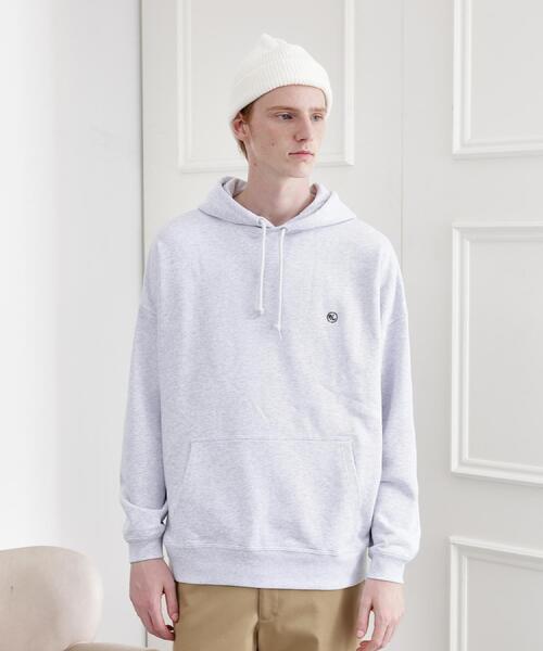 TAKEO KIKUCHI（タケオキクチ）の「◆【LIMITED】ワンポイント刺繍スウェットパーカー（パーカー・メンズ・ブラック/ブルー系その他/ホワイト/ライトグレー/モスグリーン・02/03/04）」の22枚目の写真