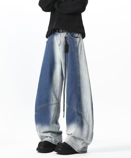 FreeZone（フリーゾーン）の「ツートーンバルーンワイドデニムパンツ（デニムパンツ・メンズ・ブルー・M/S/L）」の21枚目の写真