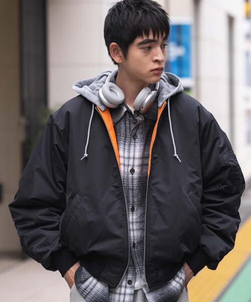 WEGO（ウィゴー）の「WEGO/【25年秋冬新作】2WAYフードパファーMA-1（MA-1・メンズ・ブラック/カーキ・MEDIUM/LARGE）」の9枚目の写真