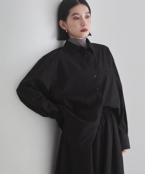 hunch（ハンチ）の「ポリエステルブロード 丈2WAYシャツ（シャツ/ブラウス・レディース・ブラック/カーキ/オフホワイト・FREE）」の16枚目の写真