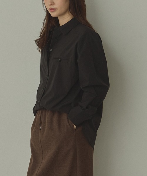 hunch（ハンチ）の「ポリエステルブロード 丈2WAYシャツ（シャツ/ブラウス・レディース・ブラック/カーキ/オフホワイト・FREE）」の21枚目の写真