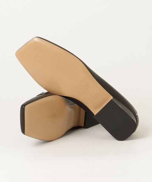 Maison Margiela（メゾンマルジェラ）の「Maison Margiela / メゾン マルジェラ：【レディース】4 STITCHES DECORTIQUES LOAFERS LOW：S58WR0108P3753T8013[ANN]（パンプス・レディース・ブラック・37）」の3枚目の写真