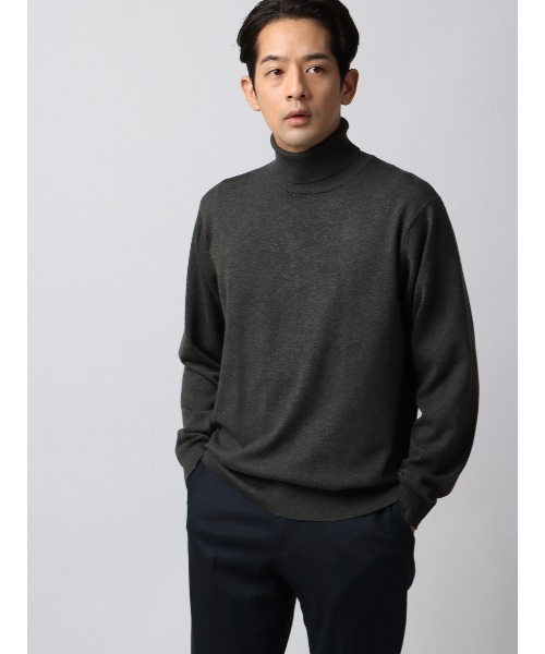 SUIT SQUARE(スーツスクエア)の「タートルネックニット ウォッシャブル ウールブレンド天竺 無地 オフィニット(Tシャツ/カットソー・メンズ・グレー/オフホワイト・LL/L/M/S)」の2枚目の写真