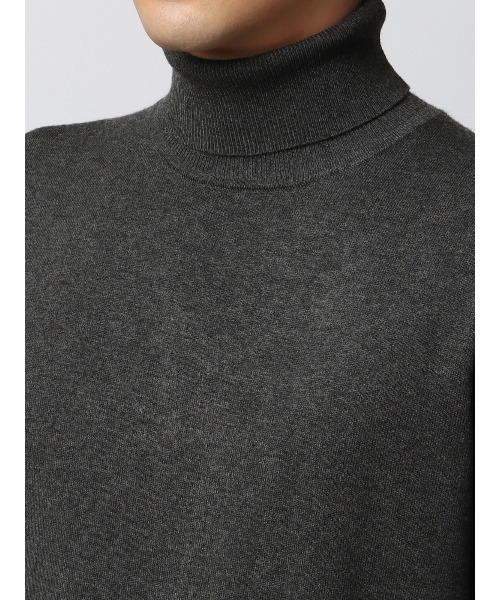 SUIT SQUARE(スーツスクエア)の「タートルネックニット ウォッシャブル ウールブレンド天竺 無地 オフィニット(Tシャツ/カットソー・メンズ・グレー/オフホワイト・LL/L/M/S)」の14枚目の写真