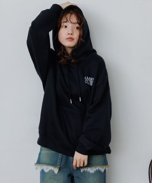 RETRO GIRL（レトロガール）の「BIGフーディトレーナー（パーカー・レディース・ブラック/オフホワイト/ライトグレー・FREE）」の13枚目の写真