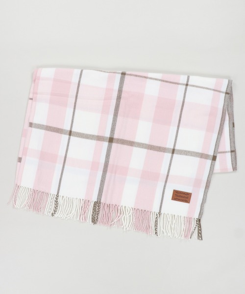 SPINNS（スピンズ）の「巻くだけでかわいさ2割増し♪ さらふわBIGタータンチェックマフラー（マフラー・レディース・サックスブルー/グリーン/ピンク/ブラウン・ONESIZE）」の6枚目の写真