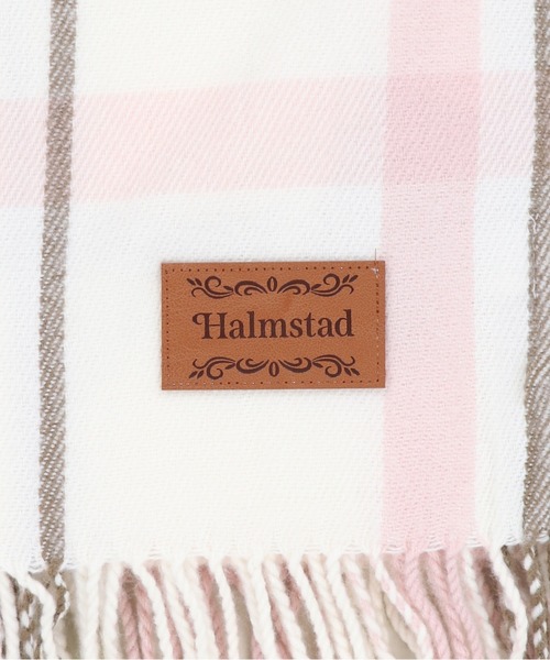 SPINNS（スピンズ）の「巻くだけでかわいさ2割増し♪ さらふわBIGタータンチェックマフラー（マフラー・レディース・サックスブルー/グリーン/ピンク/ブラウン・ONESIZE）」の5枚目の写真