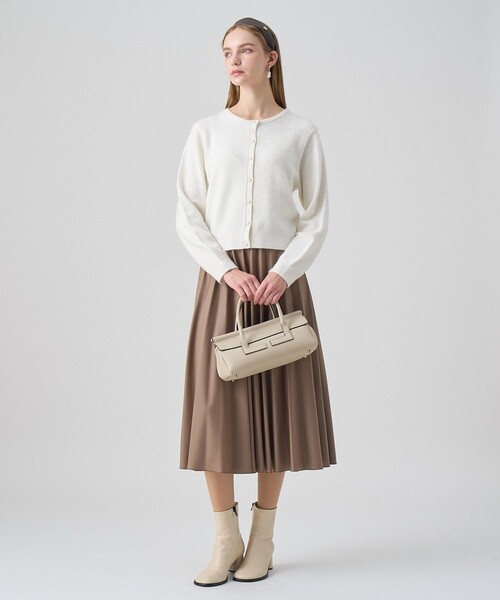 ANAYI(アナイ)の「【セットアップ対応商品】リップルビーズ カーディガン(カーディガン/ボレロ・レディース・イエロー/ダークブラウン/オフホワイト/ブラック・36/38)」の10枚目の写真