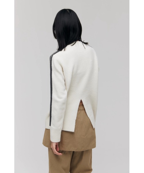 FELICITY（フェリシティ）の「Line Knit Tops（ニット/セーター・レディース・アイボリー/チャコール・2）」の22枚目の写真