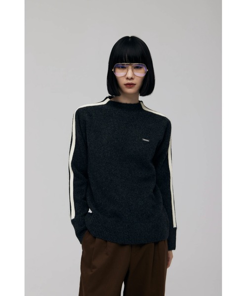 FELICITY（フェリシティ）の「Line Knit Tops（ニット/セーター・レディース・アイボリー/チャコール・2）」の16枚目の写真