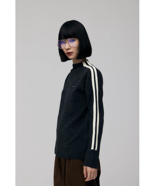 FELICITY（フェリシティ）の「Line Knit Tops（ニット/セーター・レディース・アイボリー/チャコール・2）」の14枚目の写真