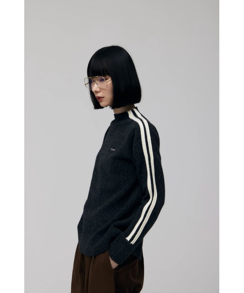 FELICITY（フェリシティ）の「Line Knit Tops（ニット/セーター・レディース・アイボリー/チャコール・2）」の13枚目の写真