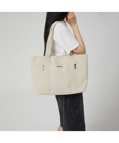 LAP(ラップ)の「EASY SHOPPER BAG AR7AB822(ショルダーバッグ・レディース・ブラック/グリーン/アイボリー・FREE)」の6枚目の写真