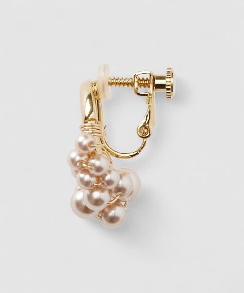 ANAYI(アナイ)の「【Eternal Line 2026】バブルパールイヤリング(イヤリング・レディース・オフホワイト/ピンクベージュ・FREE)」の5枚目の写真