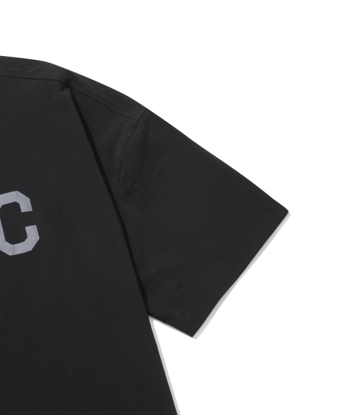 COVERNAT(カバーナット)の「カレッジテックナイロンTシャツブラック(Tシャツ/カットソー・レディース・その他・MEDIUM/SMALL/X-LARGE/X-SMALL/LARGE)」の6枚目の写真