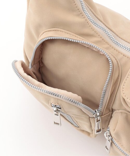 LOVETOXIC(ラブトキシック)の「ポケットムーンショルダー(ショルダーバッグ・キッズ・ブラック/ブルー/ベージュ・F)」の14枚目の写真