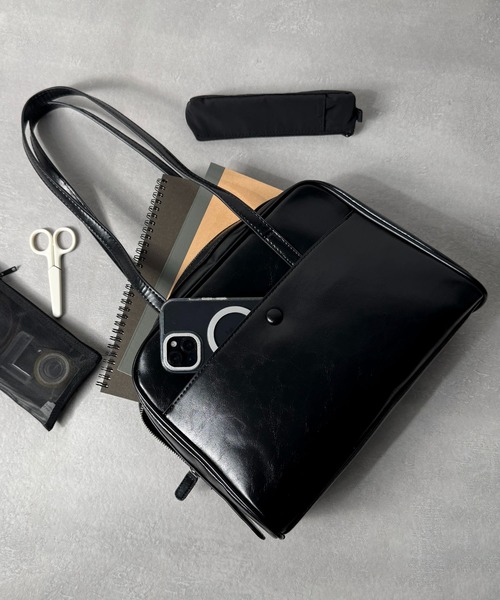 folka（フォルカ）の「11D62-NK レトロヴィンテージ スクエアハンドバッグ PUレザー（ハンドバッグ・レディース・ブラウン/ブラック・ONESIZE）」の11枚目の写真