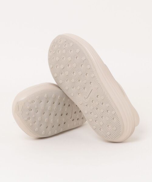 NIKE（ナイキ）の「NIKE WMNS REACTX REJUVEN8 HV5062-100（スニーカー・レディース・オフホワイト・25cm/23cm）」の3枚目の写真