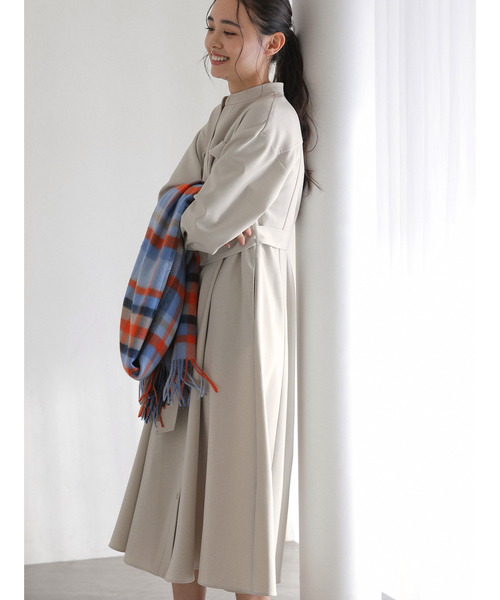 La TOTALITE（ラトータリテ）の「TWEEDMILL/ツイードミル ウール チェックストール 65*190cm（ストール/ショール・レディース・ベージュ/ブルー系その他・FREE）」の5枚目の写真