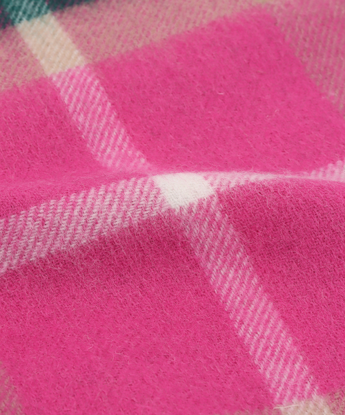 La TOTALITE（ラトータリテ）の「TWEEDMILL/ツイードミル ウール チェックストール 65*190cm（ストール/ショール・レディース・ベージュ/ブルー系その他・FREE）」の9枚目の写真