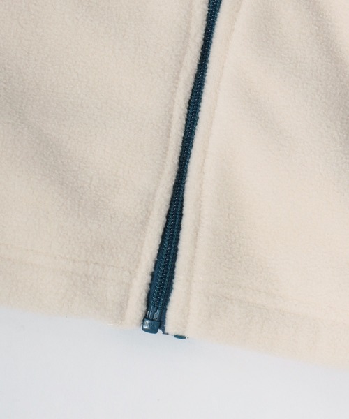 DISCUS（ディスカス）の「2026SS DISCUS/ディスカス オーバーサイズ フリース ワンポイント刺繍 無地/エスニック柄 スタンドベスト（ベスト・レディース・アイボリー/ブラック/サックスブルー/その他・M/L）」の15枚目の写真