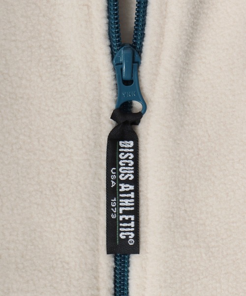 DISCUS（ディスカス）の「2026SS DISCUS/ディスカス オーバーサイズ フリース ワンポイント刺繍 無地/エスニック柄 スタンドベスト（ベスト・レディース・アイボリー/ブラック/サックスブルー/その他・M/L）」の16枚目の写真