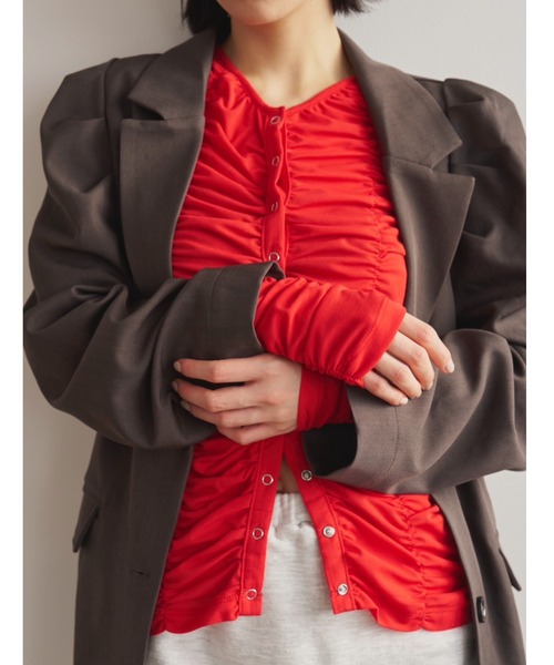 AIC.（エーアイシー）の「シャーリングシアーカーディガン（カーディガン/ボレロ・レディース・オフホワイト/レッド/ブラック・FREE）」の3枚目の写真