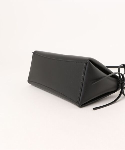 CHARLES&amp;KEITH ヘーゼルボウトップハンドルバッグ Hazel ヘーゼル ボウトップハンドルバッグ（ショルダーバッグ