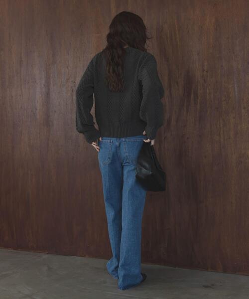 URBAN RESEARCH Sonny Label（アーバンリサーチサニーレーベル）の「ベロアモールアイレット柄編みニットプルオーバー（ニット/セーター・レディース・グレー系その他/ライトピンク/オフホワイト/チャコールグレー・FREE）」の5枚目の写真