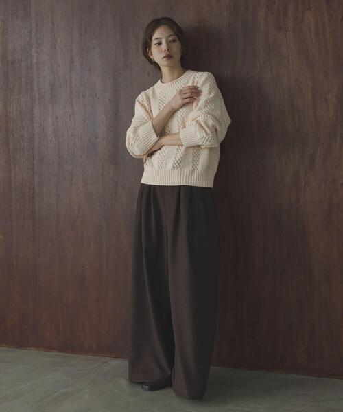 URBAN RESEARCH Sonny Label（アーバンリサーチサニーレーベル）の「ベロアモールアイレット柄編みニットプルオーバー（ニット/セーター・レディース・グレー系その他/ライトピンク/オフホワイト/チャコールグレー・FREE）」の13枚目の写真