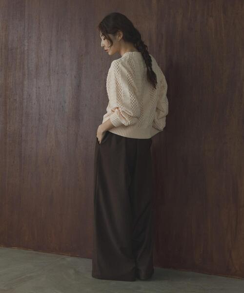 URBAN RESEARCH Sonny Label（アーバンリサーチサニーレーベル）の「ベロアモールアイレット柄編みニットプルオーバー（ニット/セーター・レディース・グレー系その他/ライトピンク/オフホワイト/チャコールグレー・FREE）」の14枚目の写真