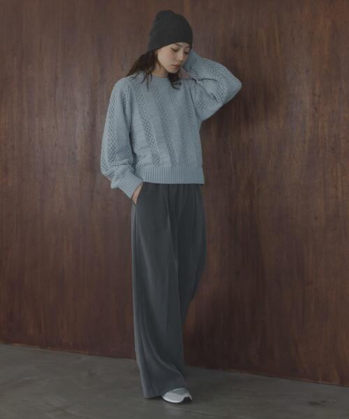 URBAN RESEARCH Sonny Label（アーバンリサーチサニーレーベル）の「ベロアモールアイレット柄編みニットプルオーバー（ニット/セーター・レディース・グレー系その他/ライトピンク/オフホワイト/チャコールグレー・FREE）」の22枚目の写真