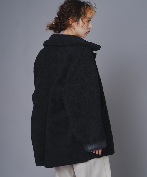 terrace(テラス)の「リバーシブルヴィンテージ加工フェイクムートンコート(ムートンコート・レディース・ブラック/ブラウン・MEDIUM)」の17枚目の写真