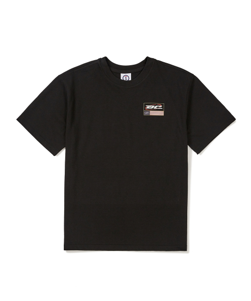 BORN CHAMPS(ボーンチャンプス)の「バックトゥービーCHMPSロゴ半袖TシャツB24ST07BK(Tシャツ/カットソー・レディース・ブラック・LARGE/MEDIUM/SMALL)」の1枚目の写真