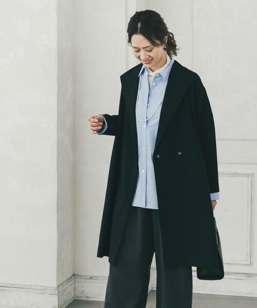 URBAN RESEARCH DOORS（アーバンリサーチドアーズ）の「『WEB限定』ダブルクロスガウンコート（その他アウター・レディース・ライトグレー/ネイビー・FREE）」の12枚目の写真