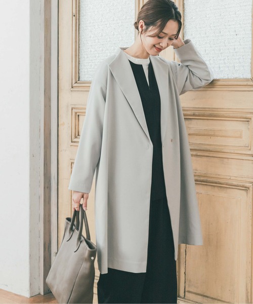 URBAN RESEARCH DOORS（アーバンリサーチドアーズ）の「『WEB限定』ダブルクロスガウンコート｜オフィスカジュアル/フォーマル/オケージョン/セレモニー/入卒式/お呼ばれ（その他アウター・レディース・ライトグレー/ネイビー・FREE）」の5枚目の写真