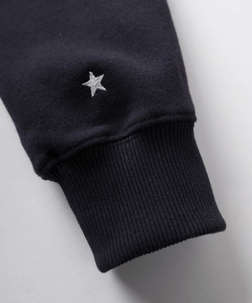 CONVERSE（コンバース）の「【71】【CONVERSE/コンバース】ワンポイント ラバーワッペン 裏毛 クルーネックスウェット/メンズ/レディース/ユニセックス（スウェット・メンズ・ブラック/ネイビー/ホワイト/グレー・L/XL/M）」の13枚目の写真