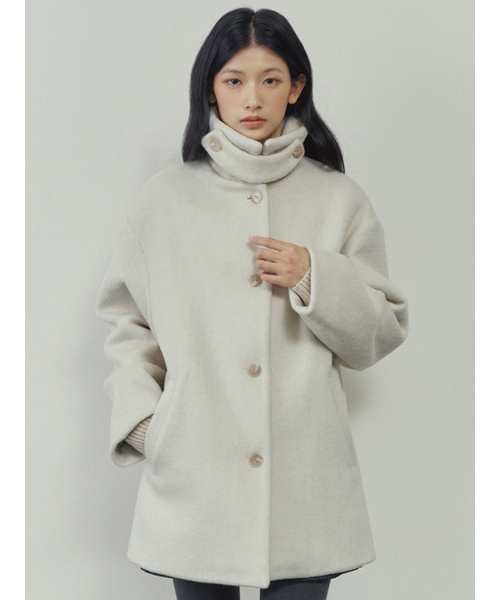 GNGB(ジーエンジービー)の「アルパカハーフコート_Ivory(チェスターコート・レディース・その他・FREE)」の2枚目の写真