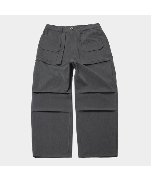PLACE STUDIO（プレイススタジオ）の「ステッチダブルポケットインシジョンパラシュートワイドフィットウィンターチノパンツ_2COLOR（その他パンツ・レディース・ブラック/グレー・FREE）」の6枚目の写真