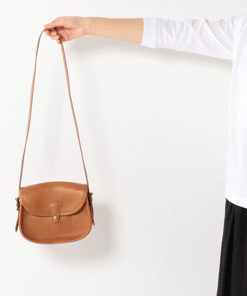 coen（コーエン）の「フラップショルダーバッグ（ショルダーバッグ・レディース・オフホワイト/ブラック/ブラウン/ダークブラウン・FREE）」の4枚目の写真