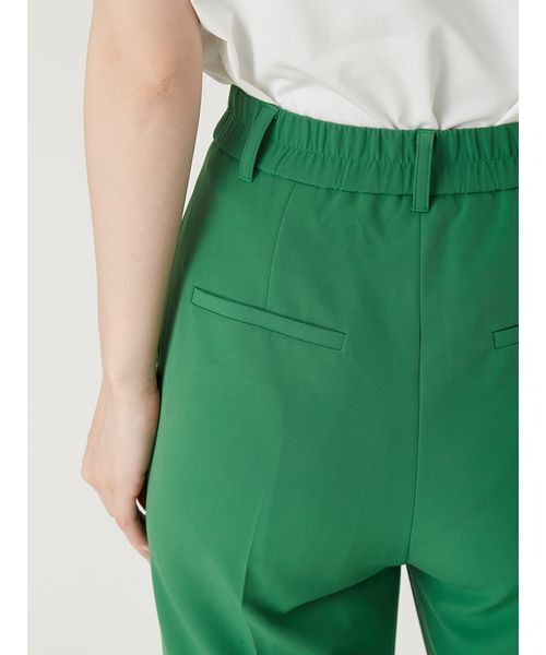 FRAY I.D（フレイアイディー）の「【00サイズあり】センタープレスセミフレアーパンツ（スラックス・レディース・アイボリー/ブラック・0/1/00）」の11枚目の写真