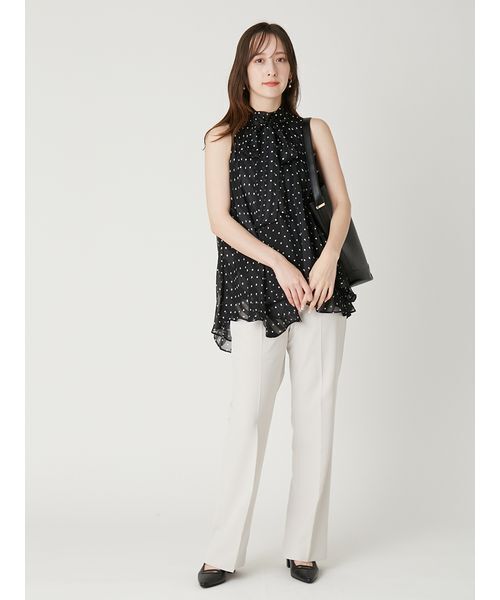 FRAY I.D（フレイアイディー）の「【00サイズあり】センタープレスセミフレアーパンツ（スラックス・レディース・アイボリー/ブラック・0/1/00）」の18枚目の写真